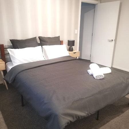 Stylish Private Guest House Ensuite Only Rolleston Ngoại thất bức ảnh